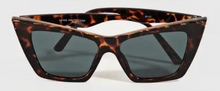 Load image into Gallery viewer, Acetate Cat-Eye Sunglasses
