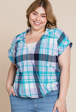 Load image into Gallery viewer, Plus Size Multi Colored Plaid Shirt
