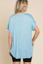 Load image into Gallery viewer, Round Neck Exposed Seam Top
